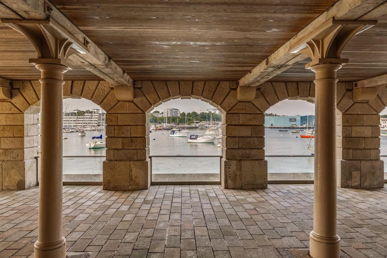 Luxury 2 Bed Apartment In Historic Royal William Yard Plymouth Exterior foto